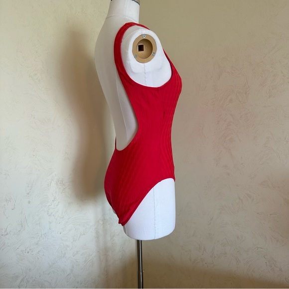 80-90s Vintage Ann Cole Collection 8 Red Low Back One Piece Swimsuit - Picture 5 of 14